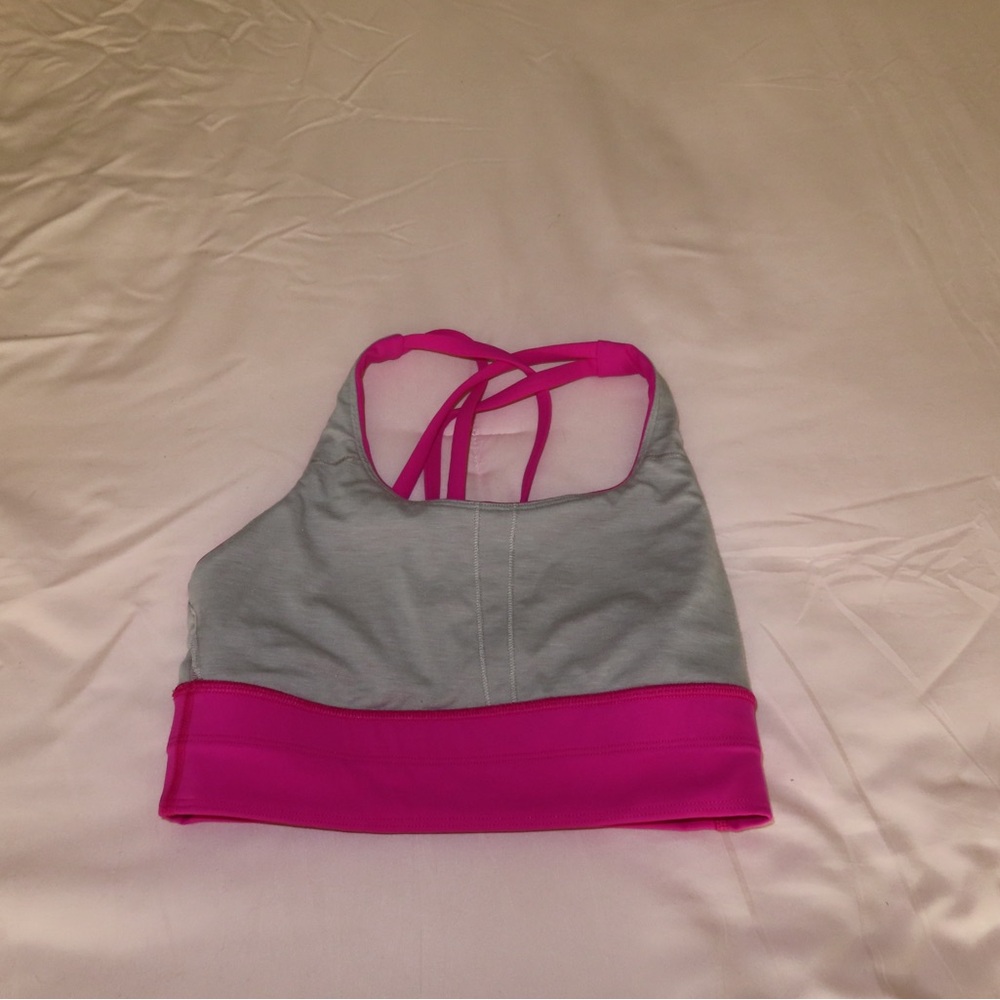 Lululemon set in Sonic Pink